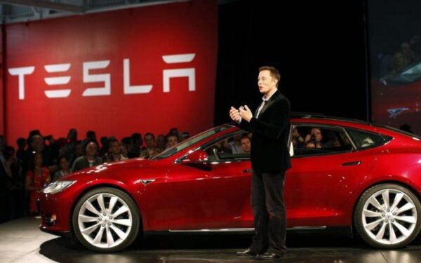 “Political Figures Roll Out the Red Carpet for Elon Musk’s Tesla Manufacturing Facilities”
